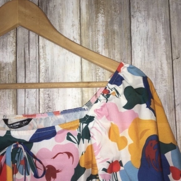 Shein Floral Plus Blouse - Picture 4 of 5